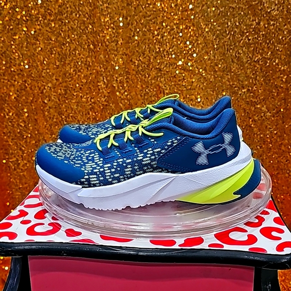 C Under Armour BPS Scramjet 5 Running Shoes Size 1Y Teal/Green/White - Picture 3 of 8